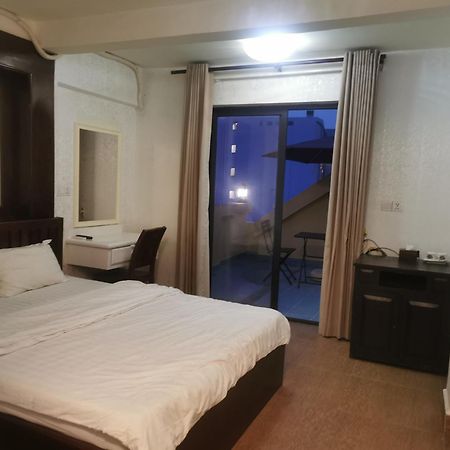 Sovanphum Riverside Phnom-Penh Buitenkant foto