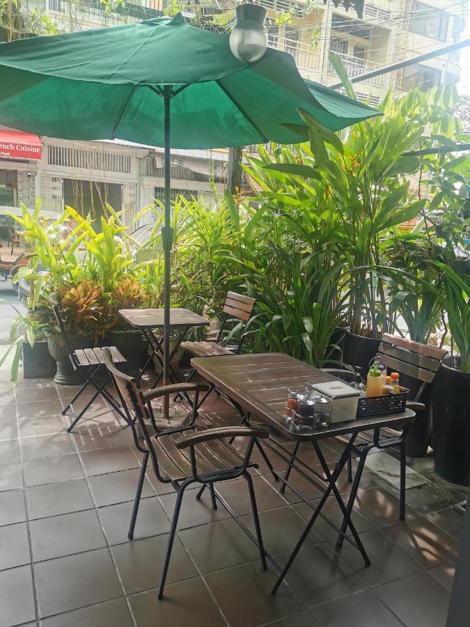 Sovanphum Riverside Phnom-Penh Buitenkant foto